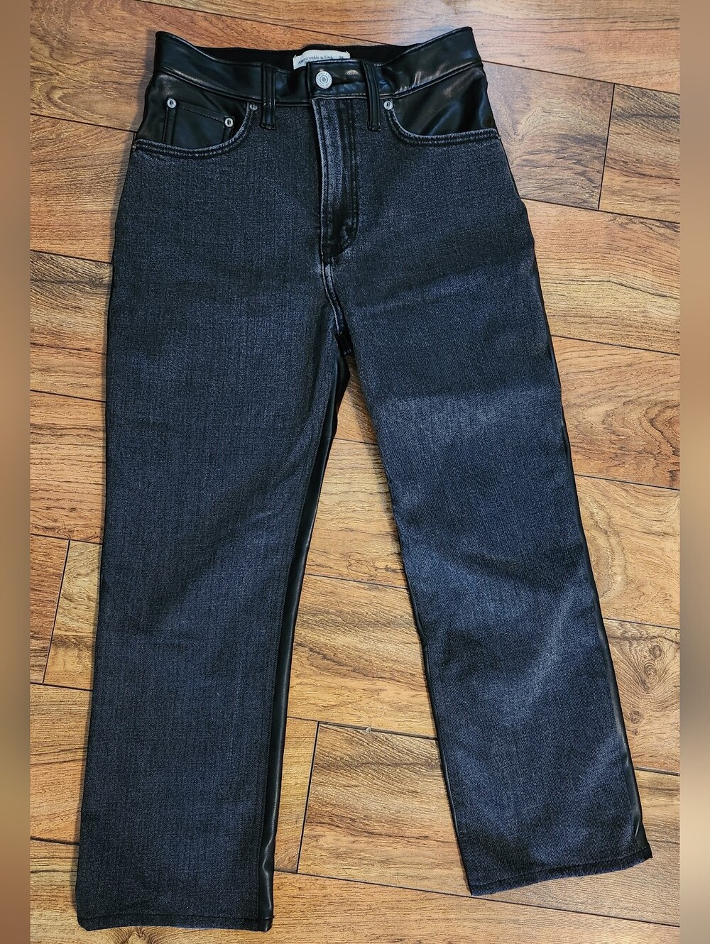 Abercrombie & Fitch Ultra High Rise Black Denim/Faux Leather Pants, Size 26 (2)